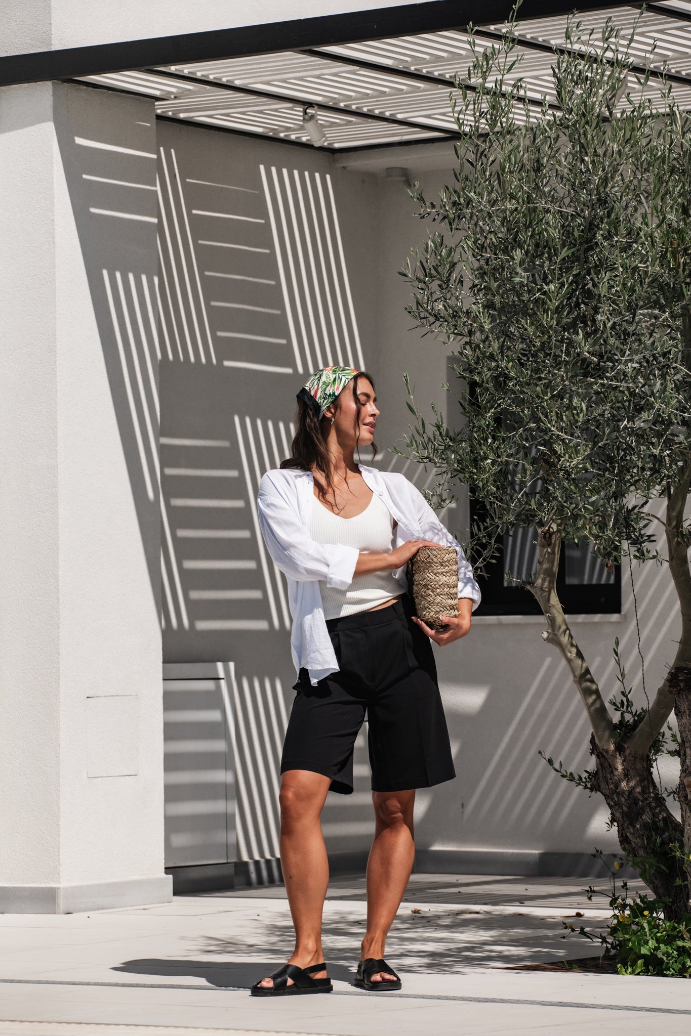 AWPASSI Knee Trousers - Black